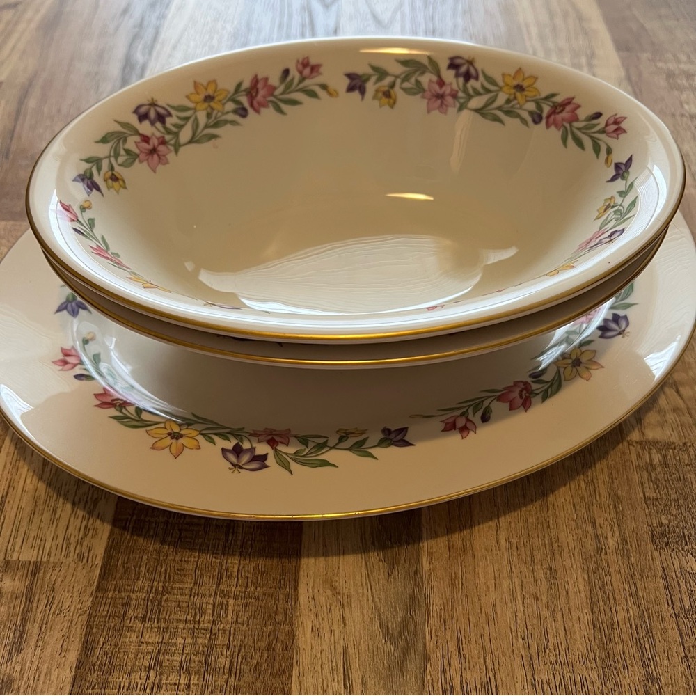 Pickard China Floral Patterned 30 Piece Dinnerware Set - Picture 2 of 3